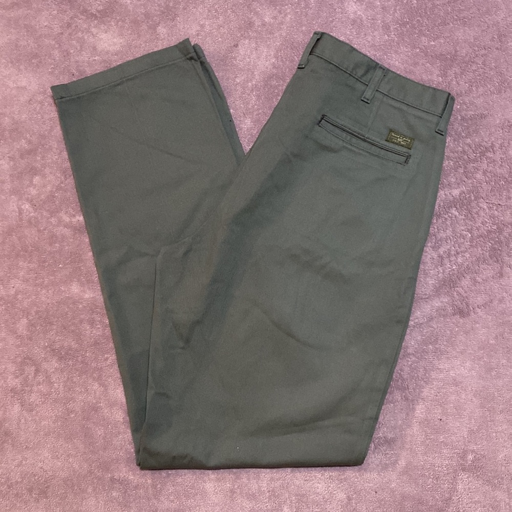 🔥4/20! Mens Gray LEE slacks. Size 34X34